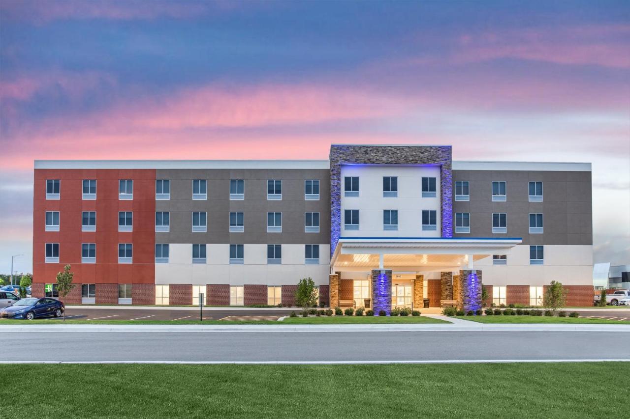 Holiday Inn Express & Suites - Ottawa By Ihg Exterior foto